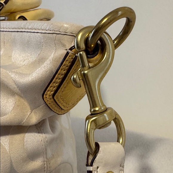 Coach Madison Julianne Op Art satchel handbag 12963 - Picture 4 of 12